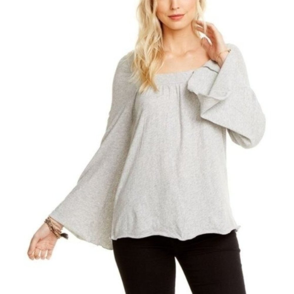 Chaser Flowy Square Neck Flared Sleeve Knit Top Gray Medium